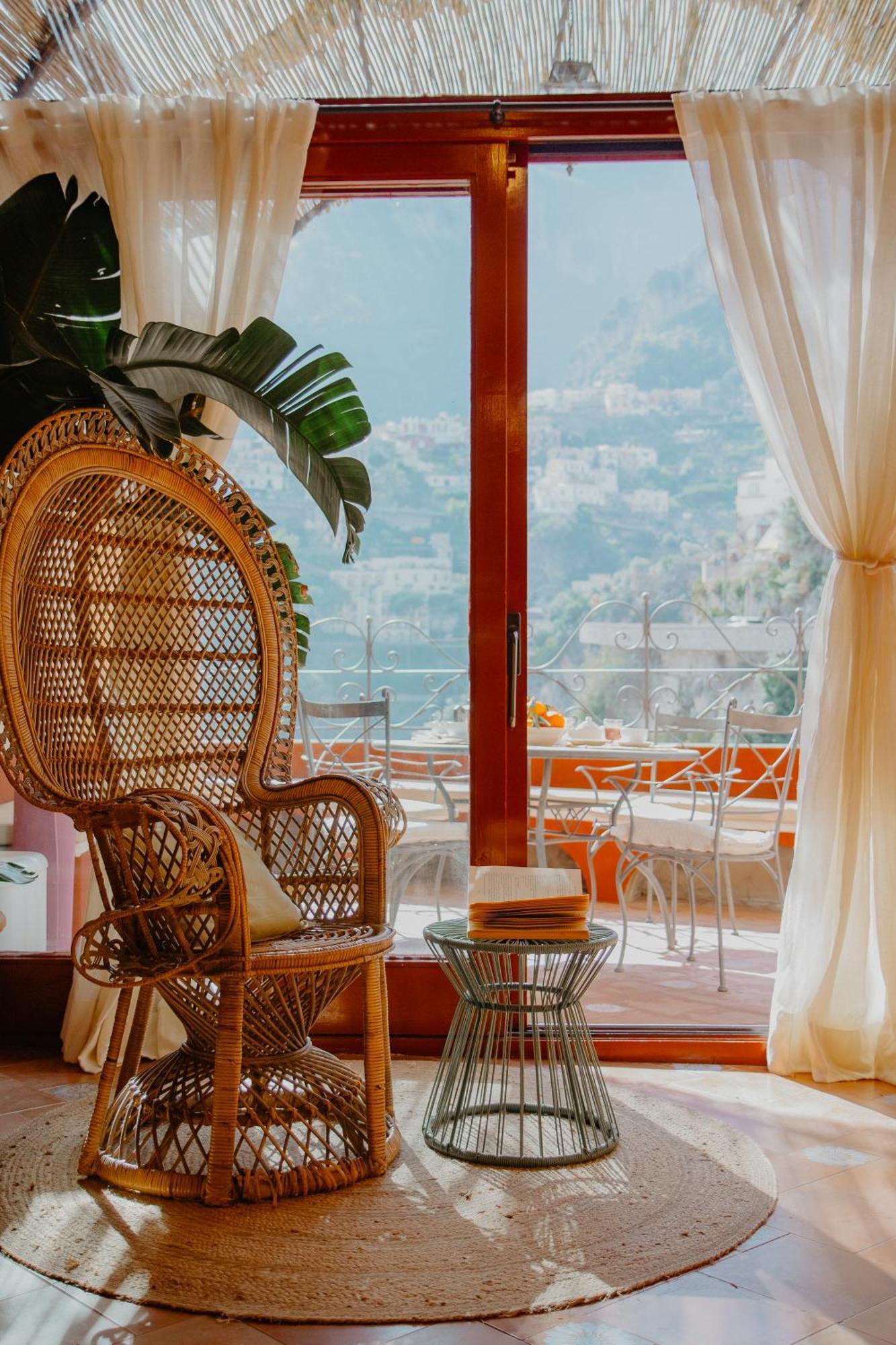Casa Giulia - Sophisticated Apartment With View Positano Bagian luar foto