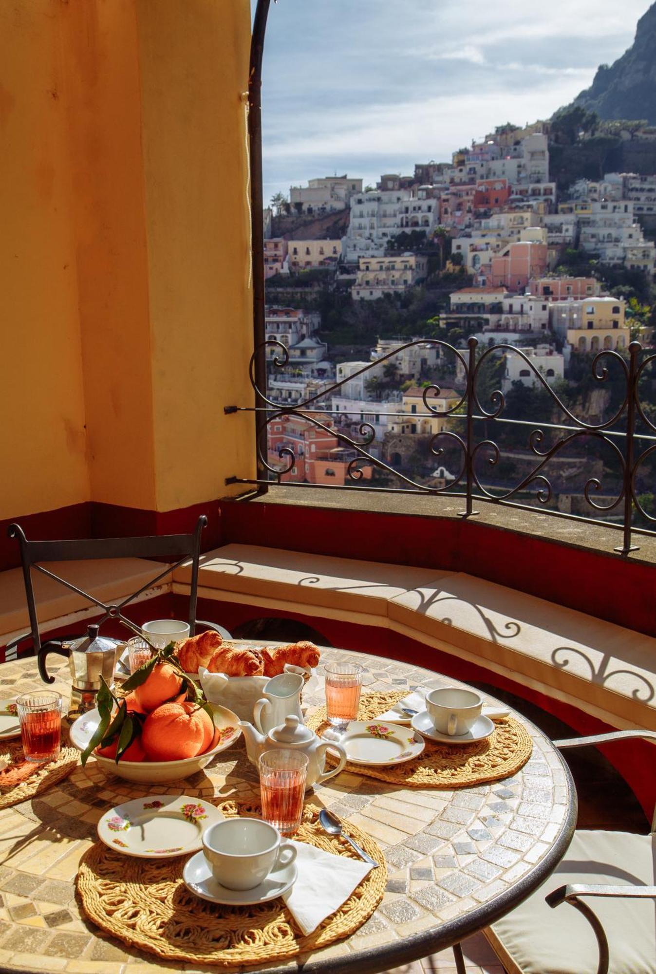 Casa Giulia - Sophisticated Apartment With View Positano Bagian luar foto